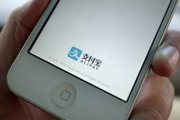 陌生社交APP推出时间？